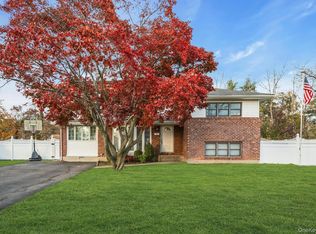 22 Schuyler Drive, Commack, NY 11725