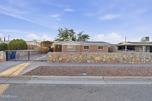 4873 McGregor Dr Photo 1