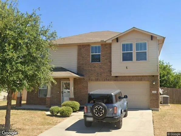 220 Adriana Ln, Hutto, TX 78634