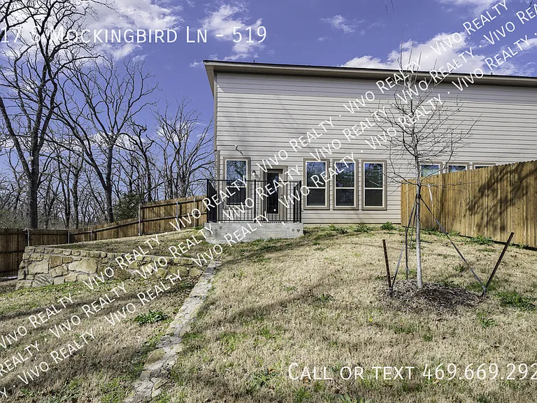 517 S Mockingbird Ln #519 — Photo 16
