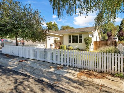 704 Cedar St, Yreka, CA, 96097