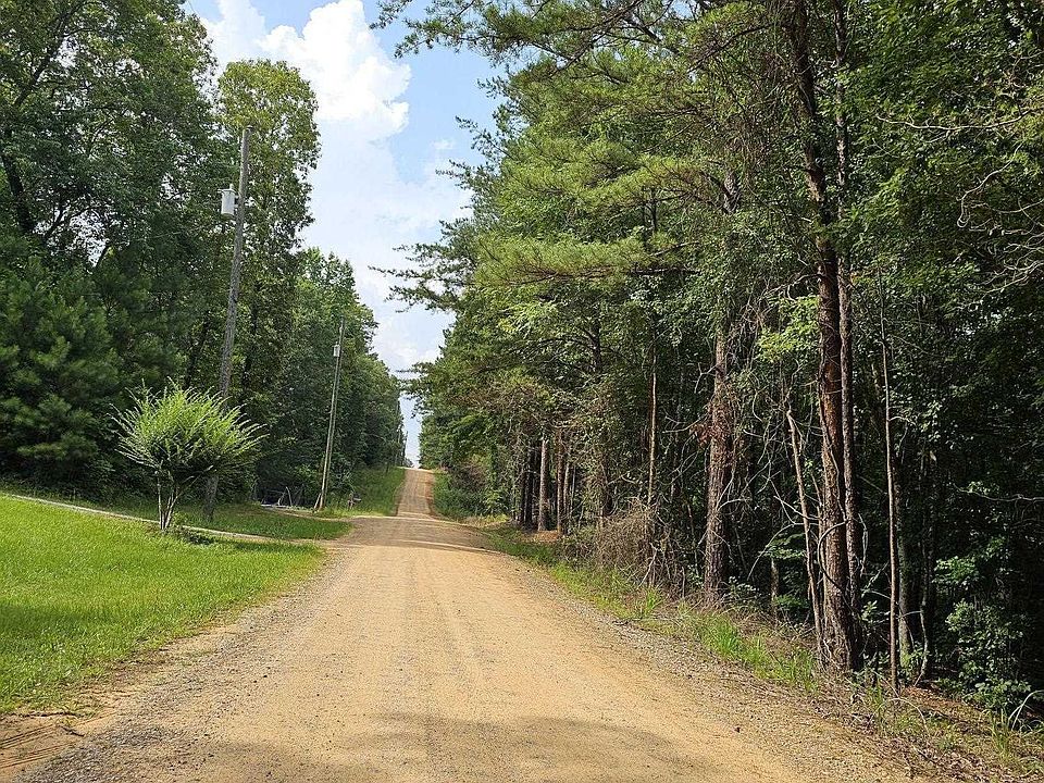 1st image of 15 Ann Marie Dr #15