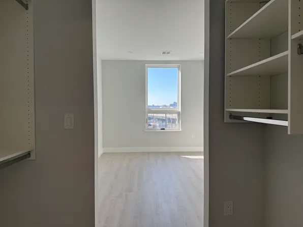 24 Brooks Street image 5 of 16