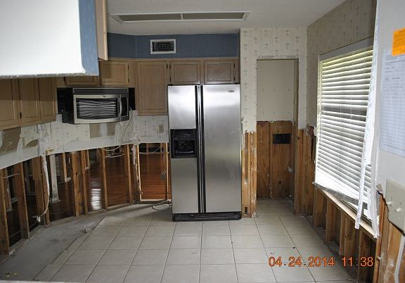 2nd image of 17 Rush Dr