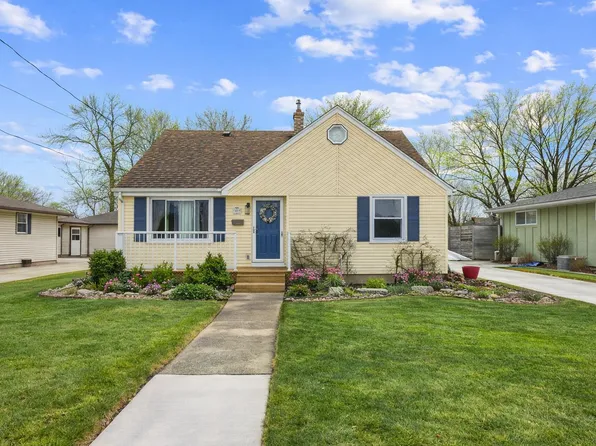 837 Harding St, Menasha, WI 54952