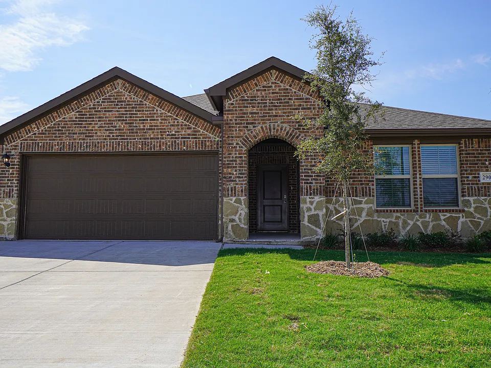 2900 Lawson Dr