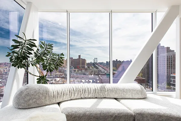 Rented by Compass | media 20