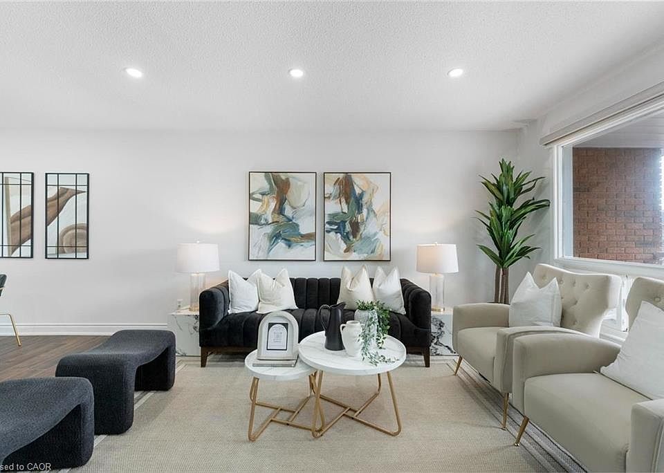 1st image of 36 Jellicoe Cres