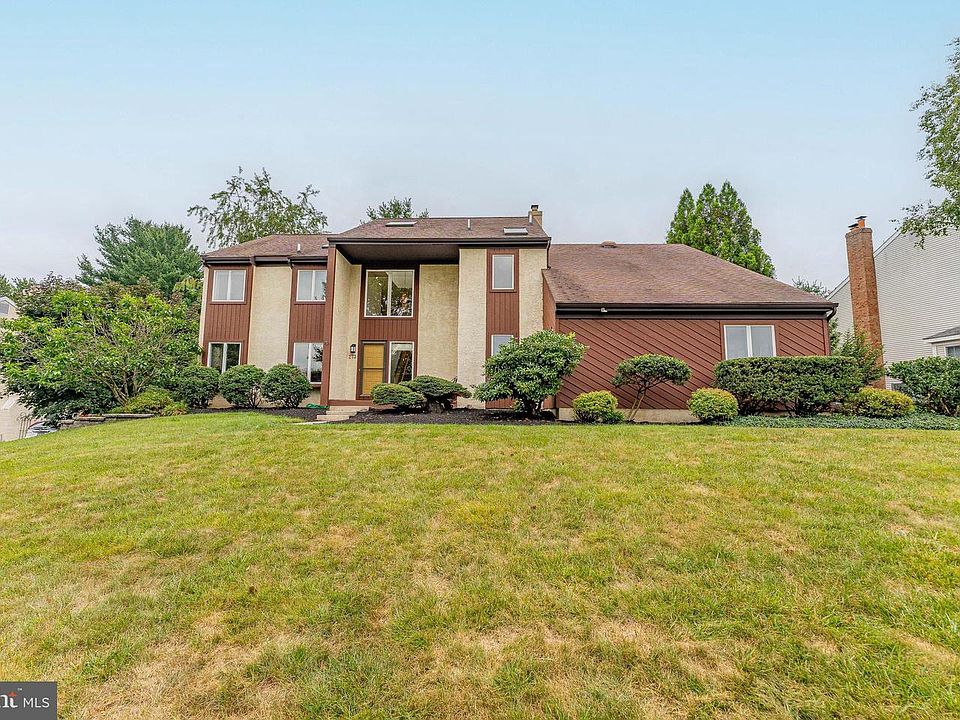 1st image of 273 Spring Run Ln