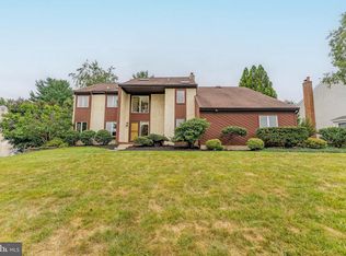 273 Spring Run Ln, Downingtown, PA 19335