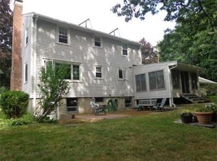 28 Easy St, Weymouth, MA 02190