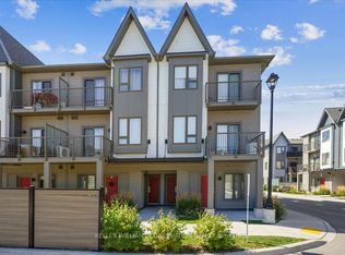 2635 William Jackson Dr #210, Pickering, ON L1X 0L5