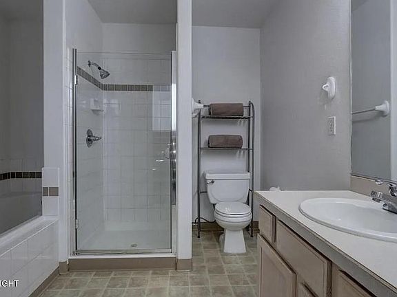 5th image of 10282 Jamestown Dr #5A