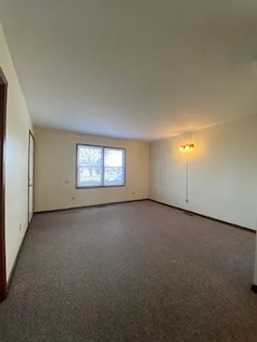1824 Tiffany Ct Photo 1