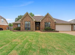 7471 Olivia Hill Dr, Bartlett, TN 38133