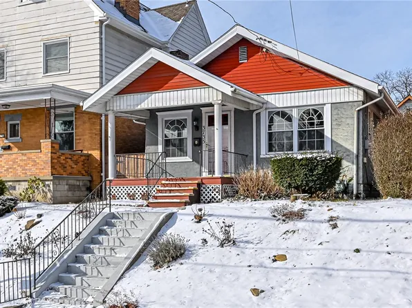 3735 Hiawatha St, Pittsburgh, PA 15212