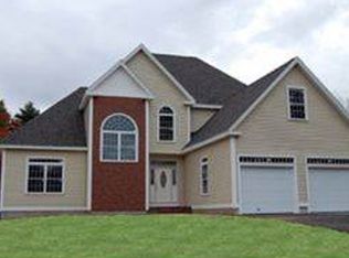 1 Yorkshire Ln, Concord, NH 03301