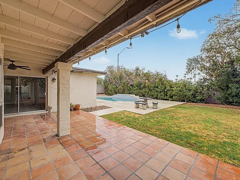 15837 N 47th Pl — Photo 32