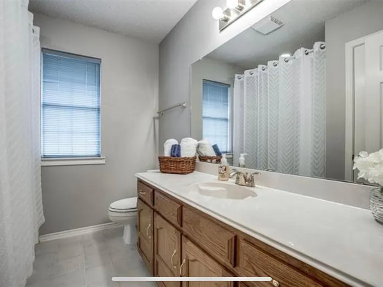 2122 Preakness Ct — Photo 9