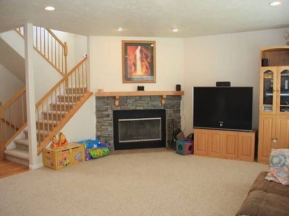 2nd image of 6298 S Mount Lincoln Ct