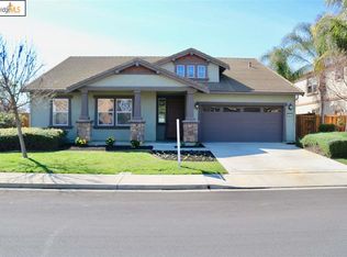 1017 Citron Dr, Brentwood, CA