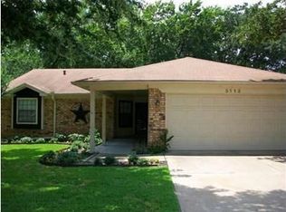 5112 Andalusia Trl, Arlington, TX 76017