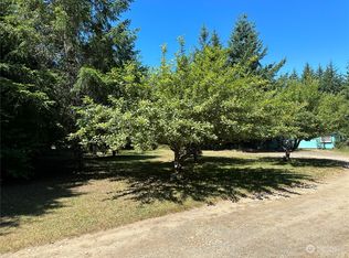 10 E Happy Home Dr, Belfair, WA 98528