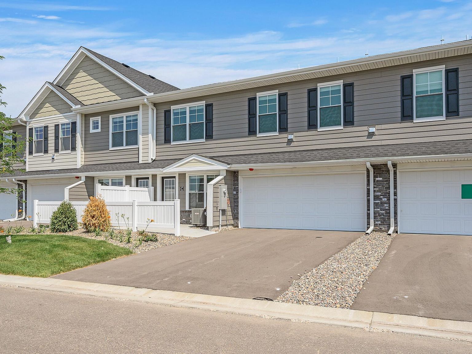11032 Zest St NE Unit G, Minneapolis, MN 55449 | Zillow