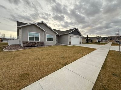 1308 Dixie Ln, Great Falls, MT, 59404