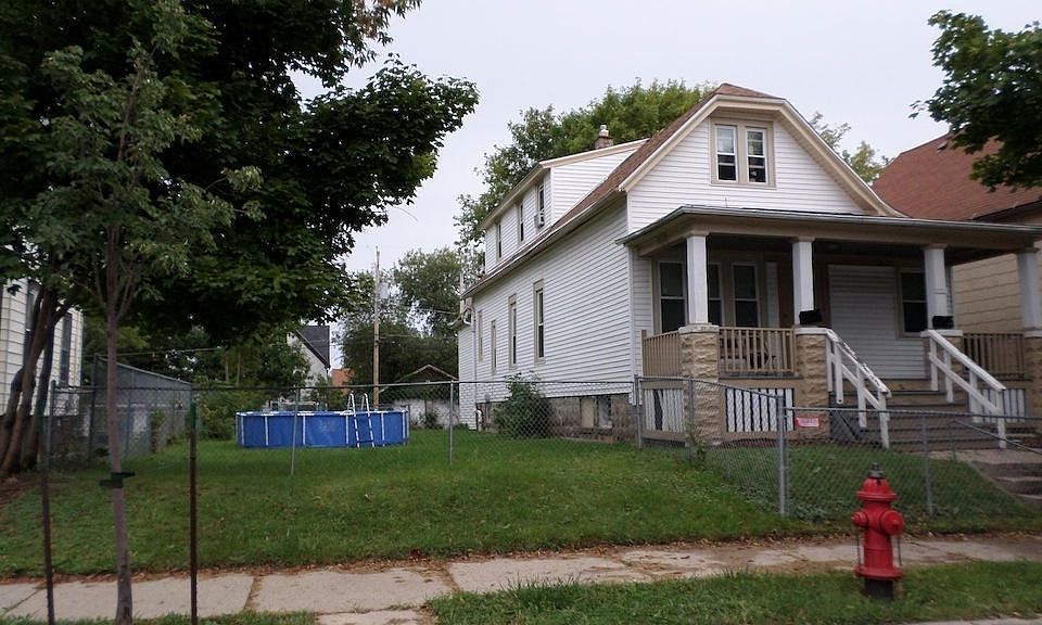2nd image of 3530 N 11th St