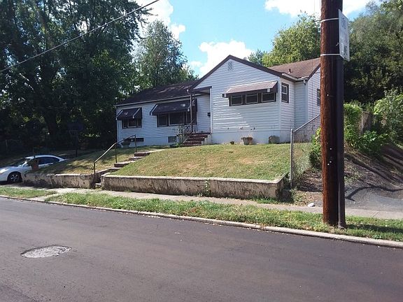 2nd image of 4733 Doberrer Ave