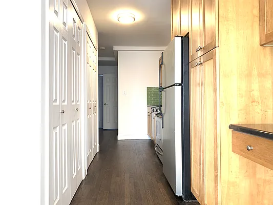 Rented by FirstService Realty (legacy) | media 21