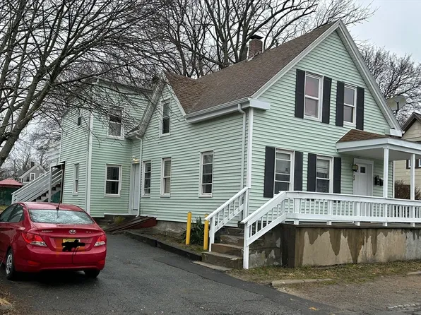 24 Pine Ave, Brockton, MA 02302