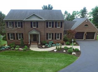 120 Evergreen Dr, Lancaster, PA