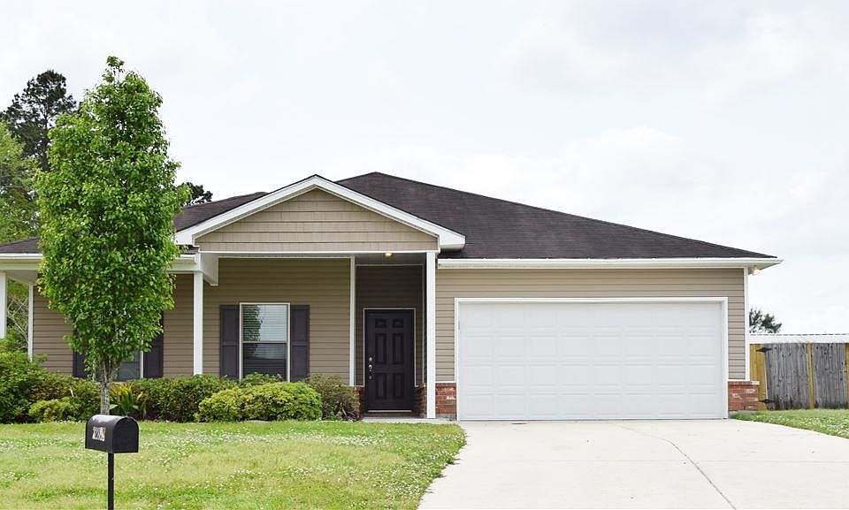 1st image of 22883 Sabine Dr