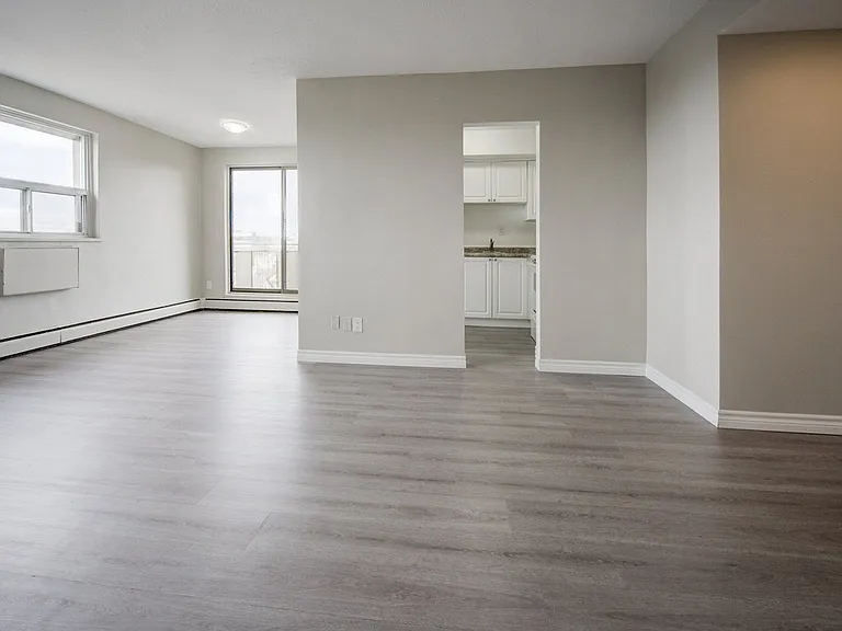 12 Proctor Blvd — Photo 11