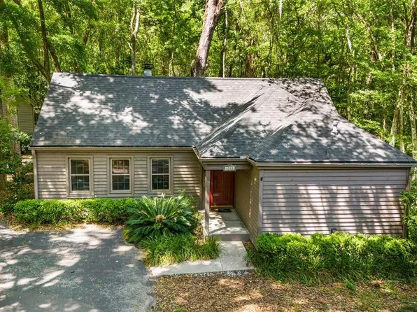 4511 SW 83rd Dr, Gainesville, FL 32608