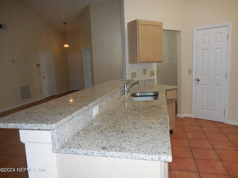 2942 Rockford Falls Dr N — Photo 5