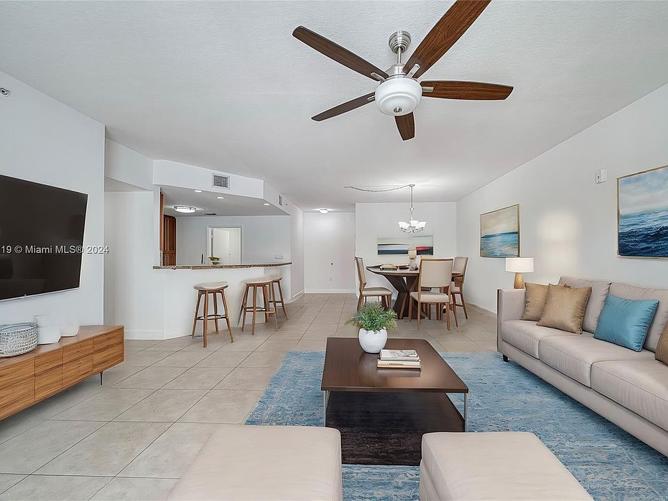 1st image of 118 Zamora Ave APT 402