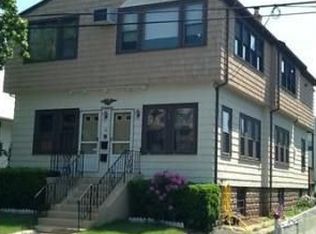 39 Carleton St, Revere, MA 02151