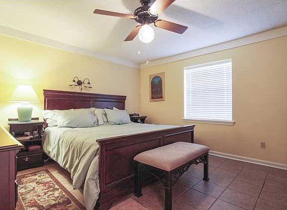 3rd image of 209 Presbytere Pkwy