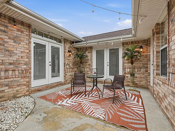 3rd image of 5302 Marilea Ct