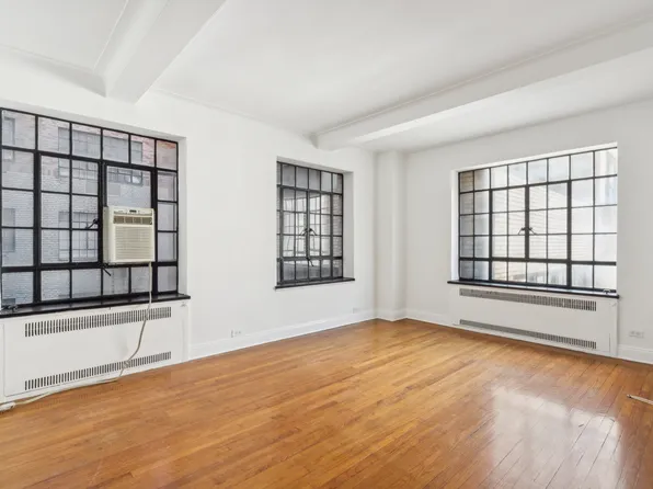 10 Park Avenue image 6 of 11