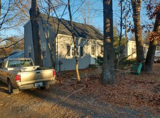 26 Club House Rd, West Greenwich, RI 02817