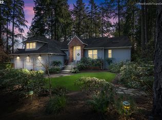 1909 Palisades Terrace Dr, Lake Oswego, OR 97034