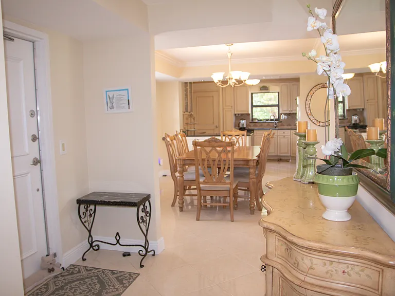 277 N Ocean Blvd #304 — Photo 32