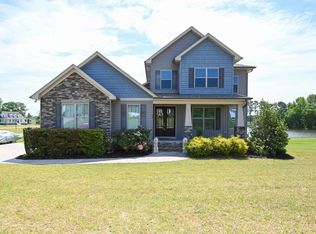 37 Gardenia Ct, Benson, NC 27504