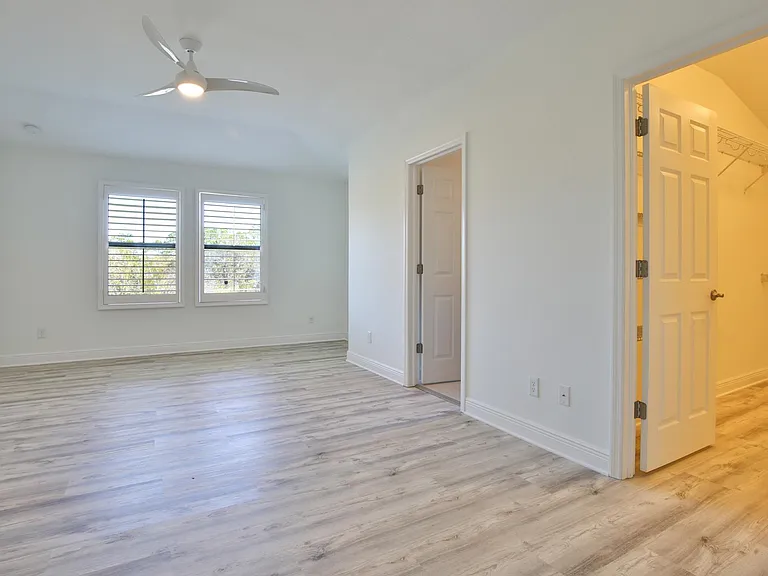 4972 Oarsman Ct — Photo 17