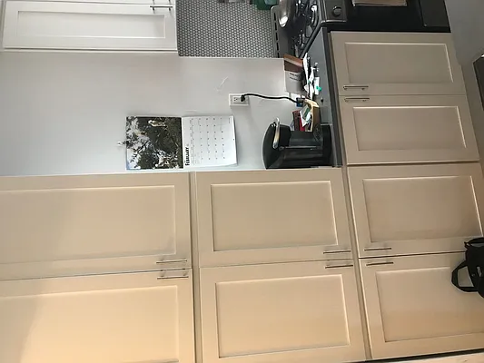 Rented by Chartwell Manhattan Realty | media 10