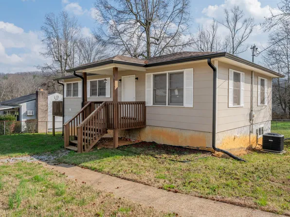 56 East Ave, Rossville, GA 30741